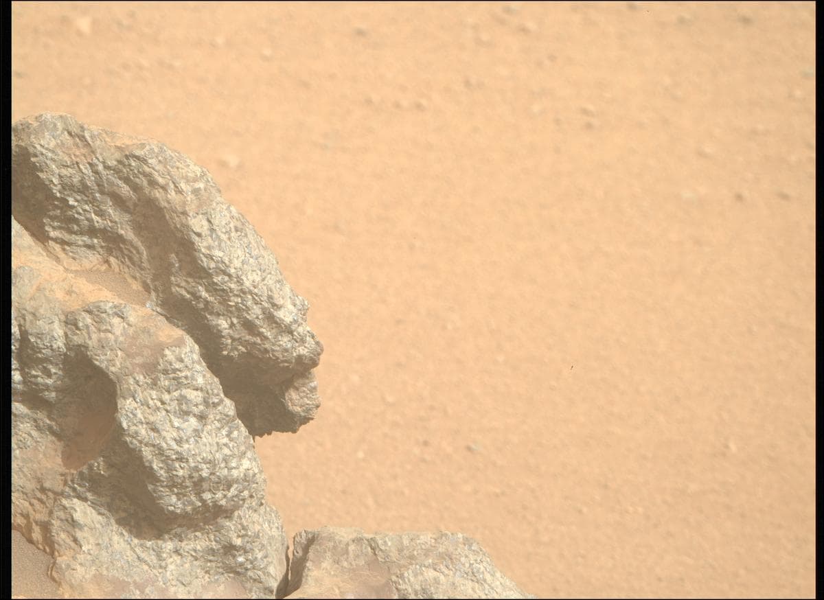 Foto de Marte da câmera MCZ_RIGHT