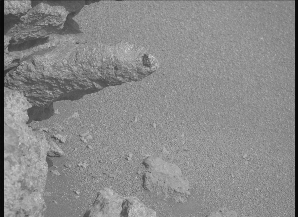 Foto de Marte da câmera MCZ_RIGHT