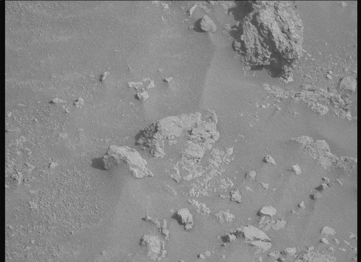 Foto de Marte da câmera MCZ_RIGHT