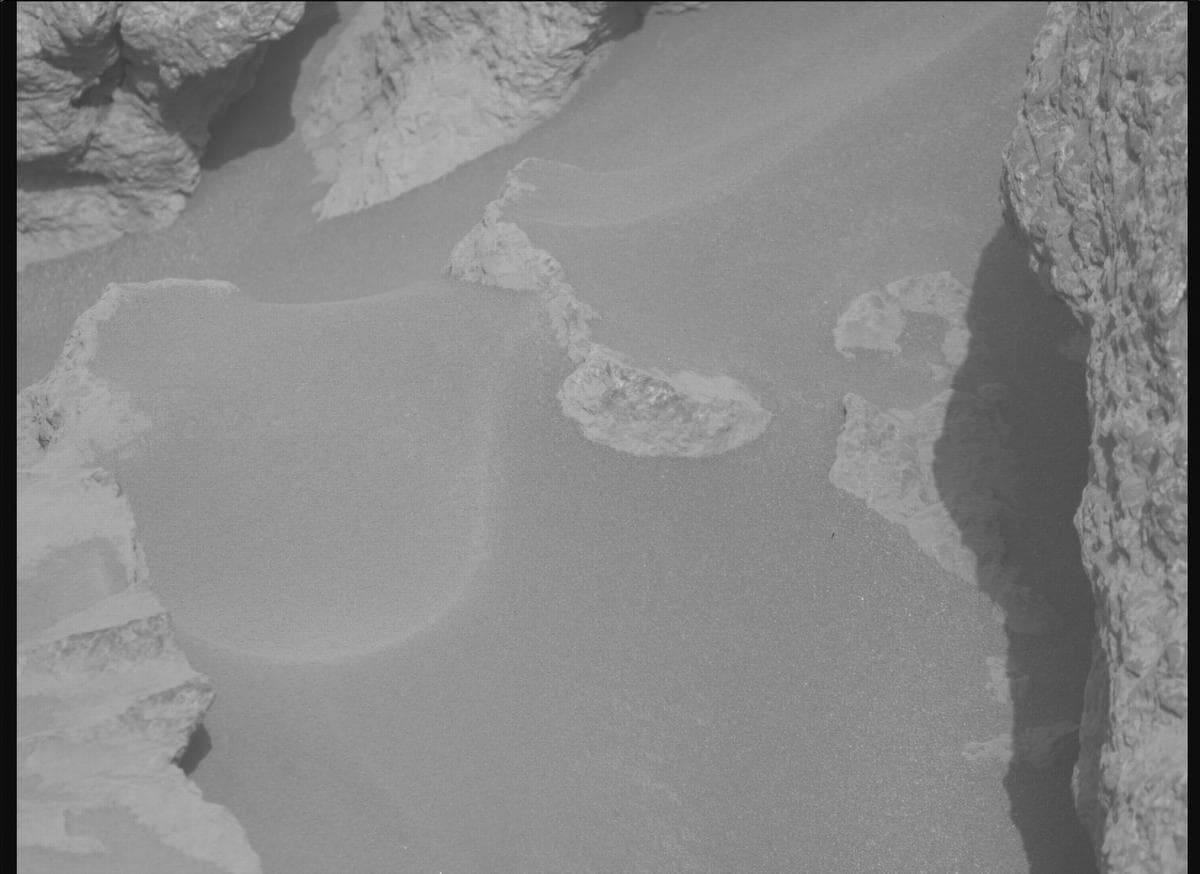 Foto de Marte da câmera MCZ_RIGHT