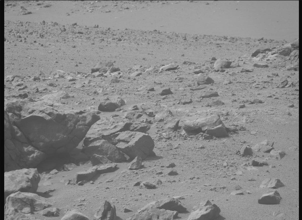 Foto de Marte da câmera MCZ_RIGHT