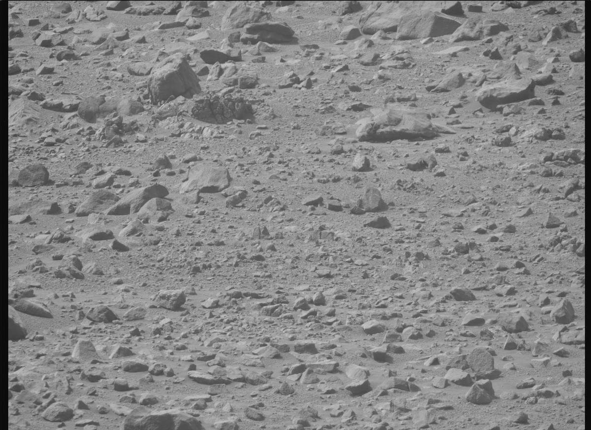 Foto de Marte da câmera MCZ_RIGHT