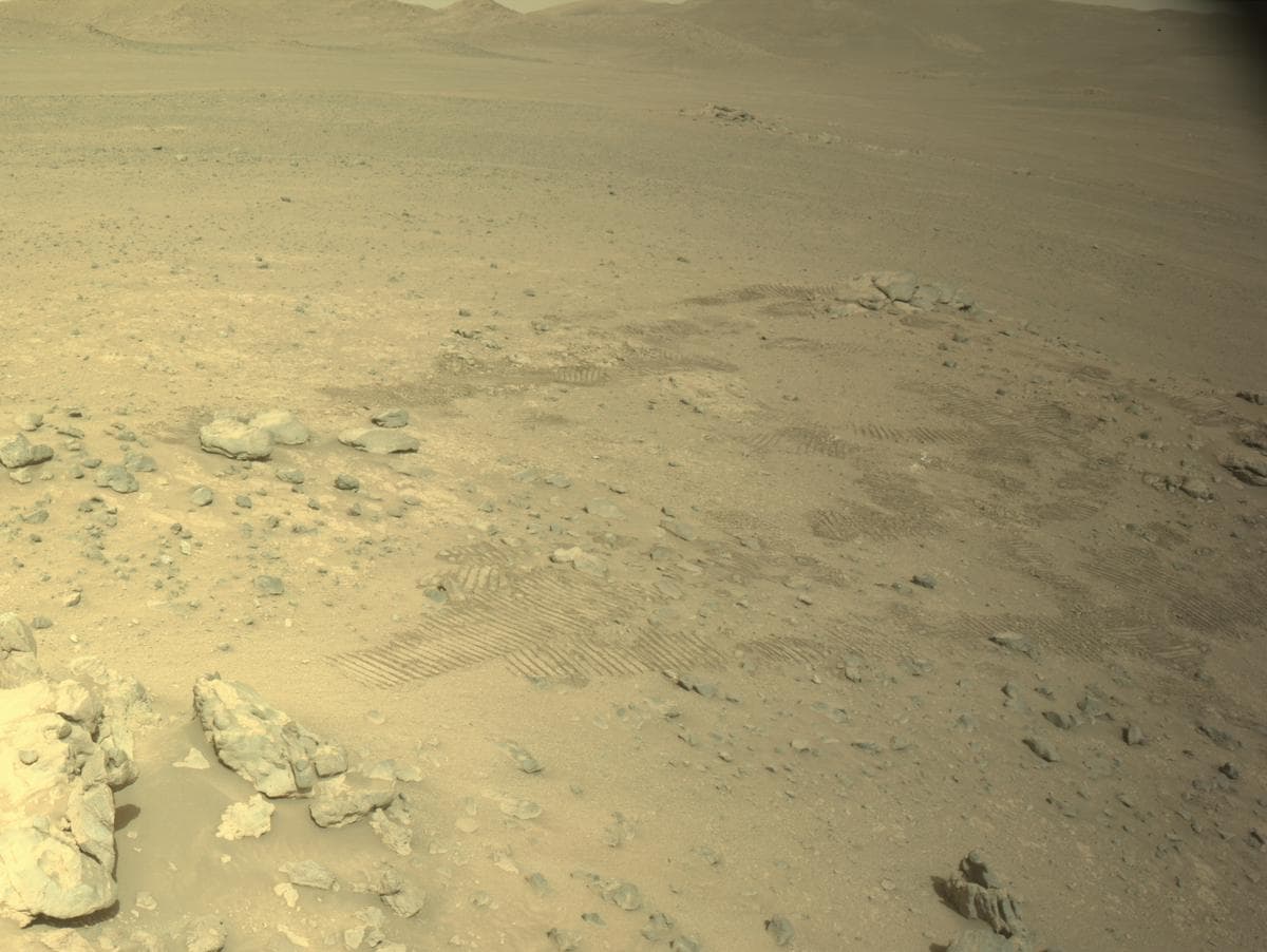 Foto de Marte da câmera NAVCAM_RIGHT