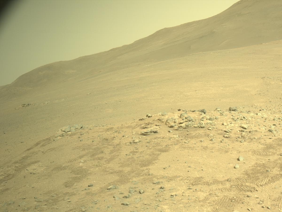 Foto de Marte da câmera NAVCAM_RIGHT