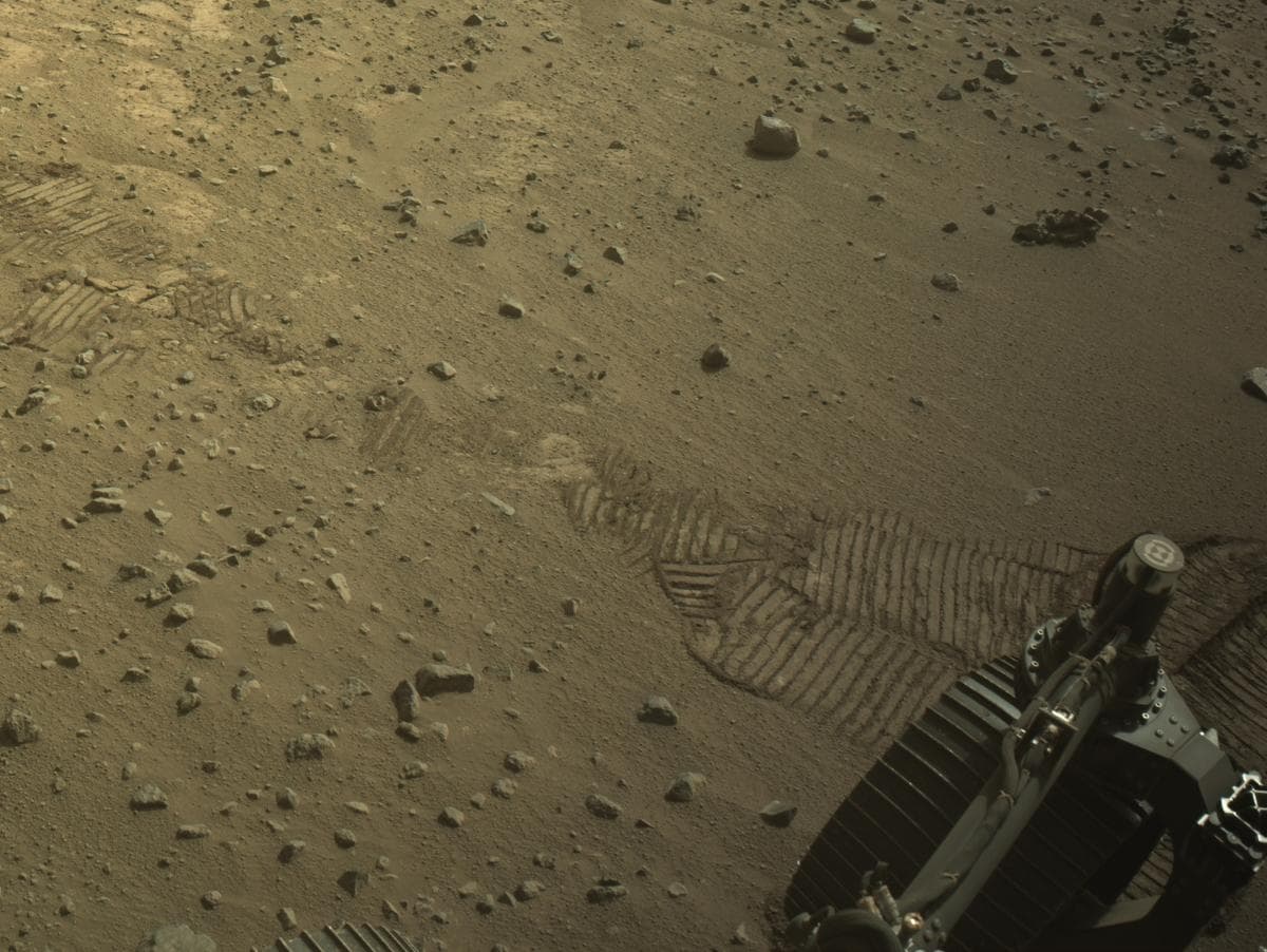 Foto de Marte da câmera NAVCAM_RIGHT