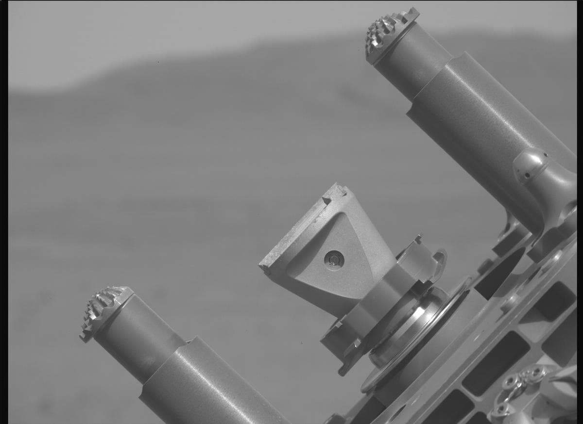 Foto de Marte da câmera MCZ_LEFT