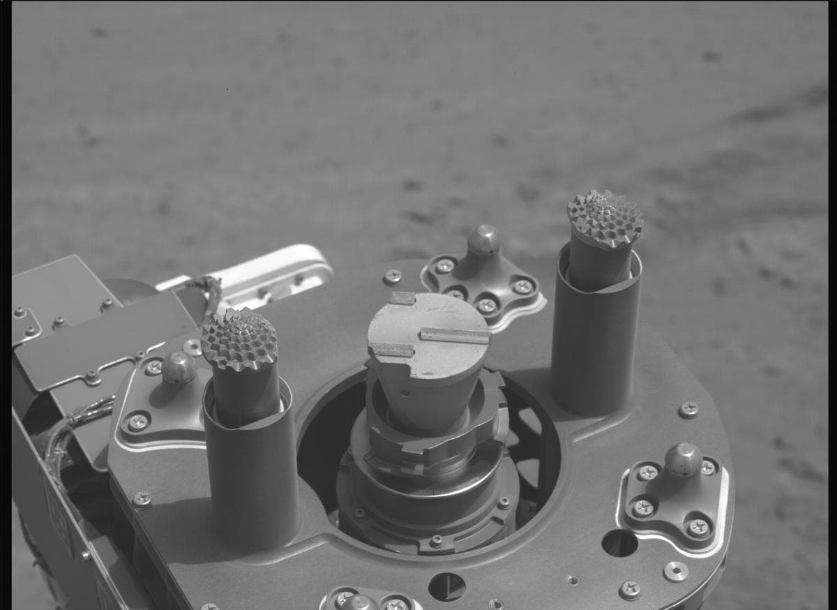 Foto de Marte da câmera MCZ_LEFT