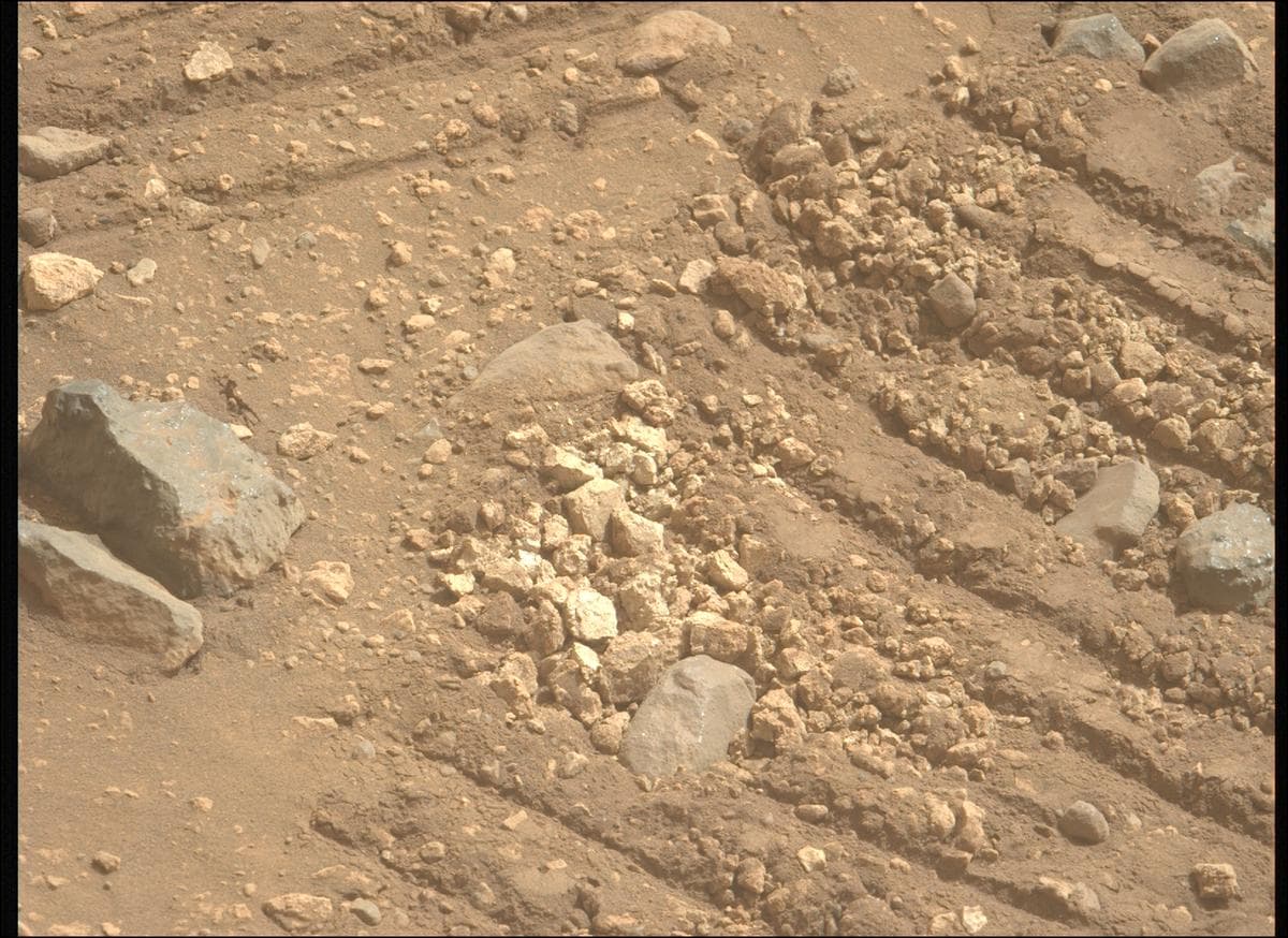 Foto de Marte da câmera MCZ_LEFT