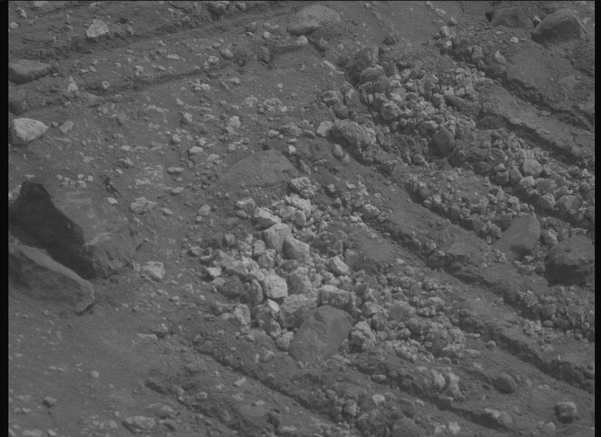 Foto de Marte da câmera MCZ_LEFT