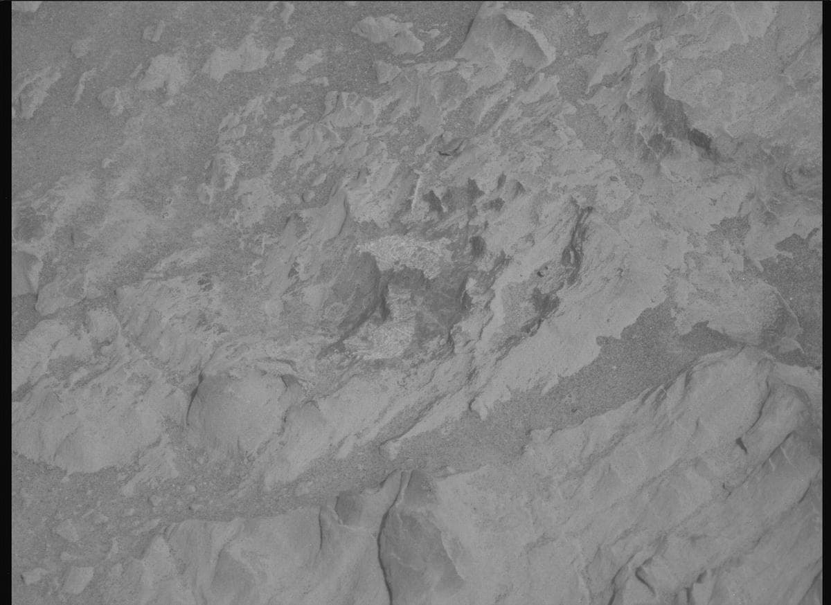 Foto de Marte da câmera MCZ_LEFT