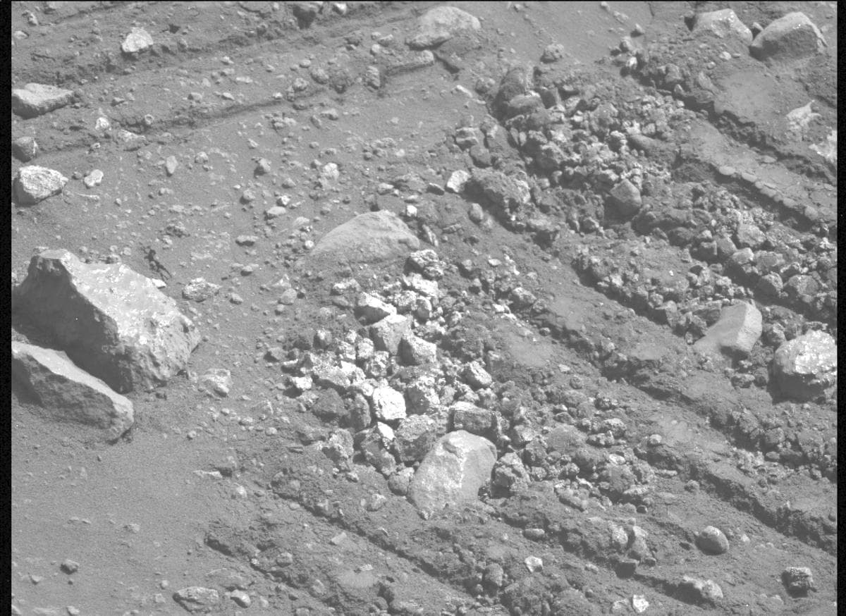 Foto de Marte da câmera MCZ_LEFT