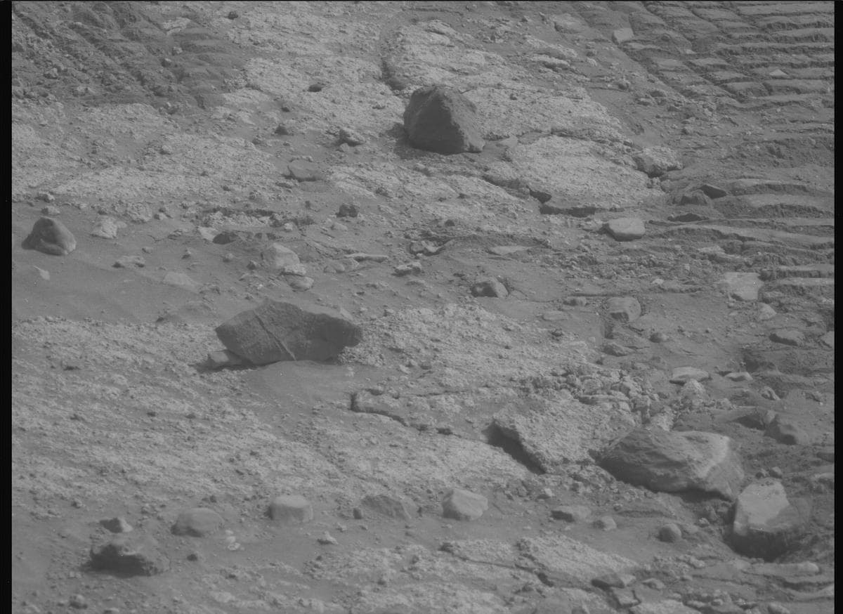 Foto de Marte da câmera MCZ_LEFT