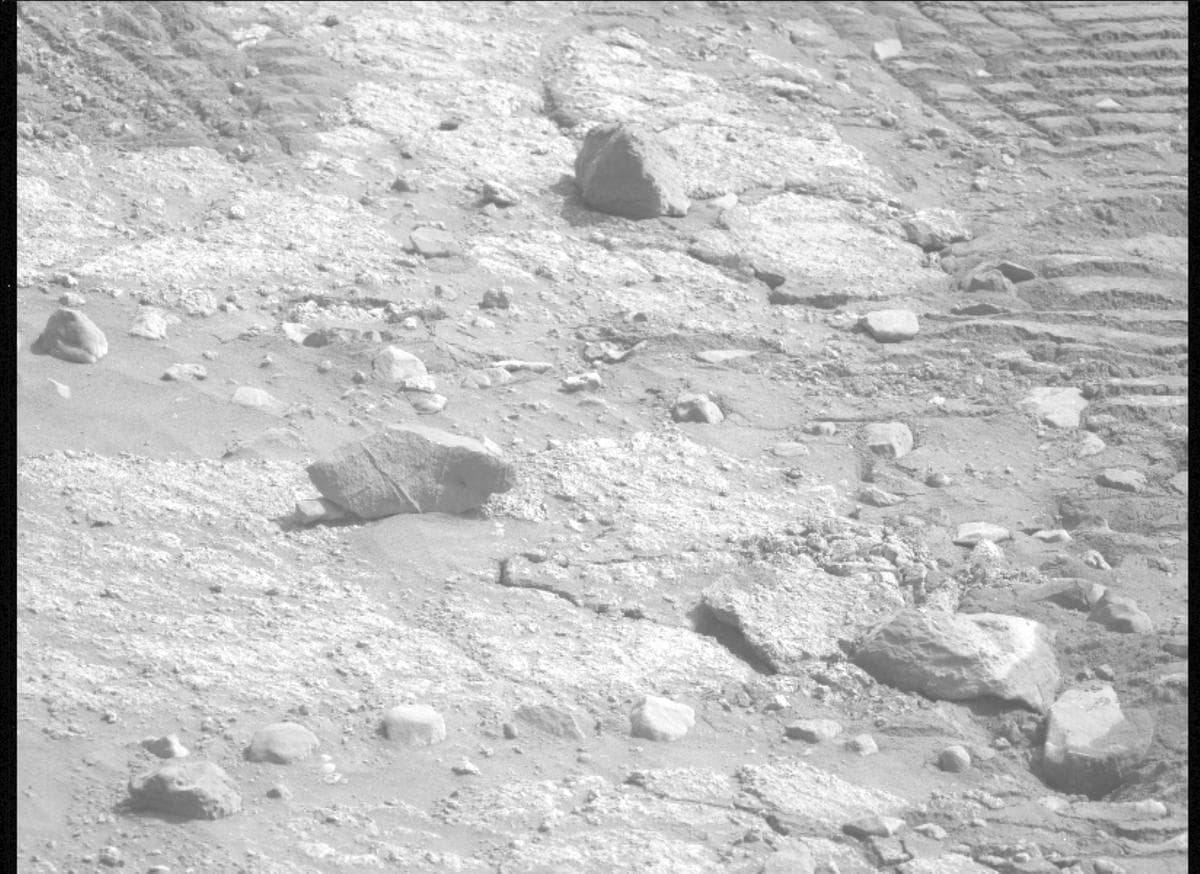 Foto de Marte da câmera MCZ_LEFT