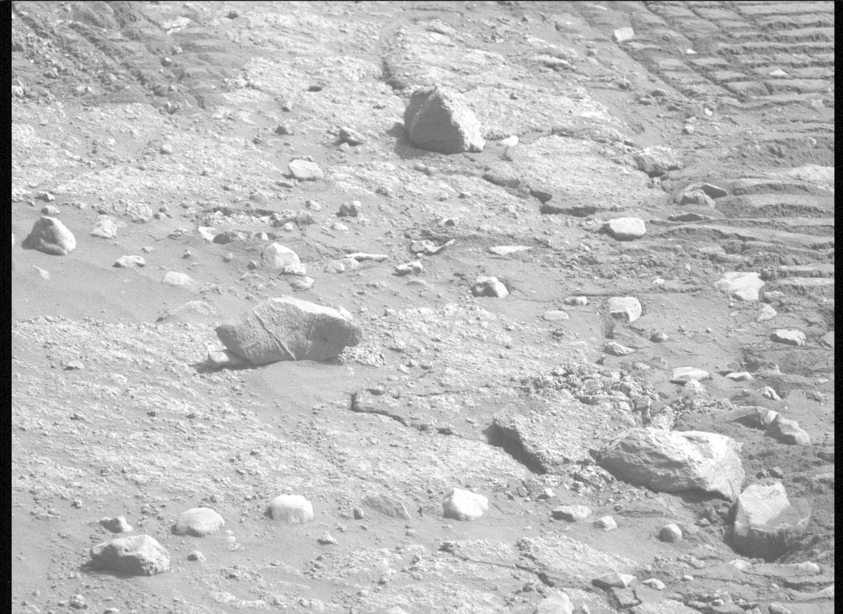 Foto de Marte da câmera MCZ_LEFT