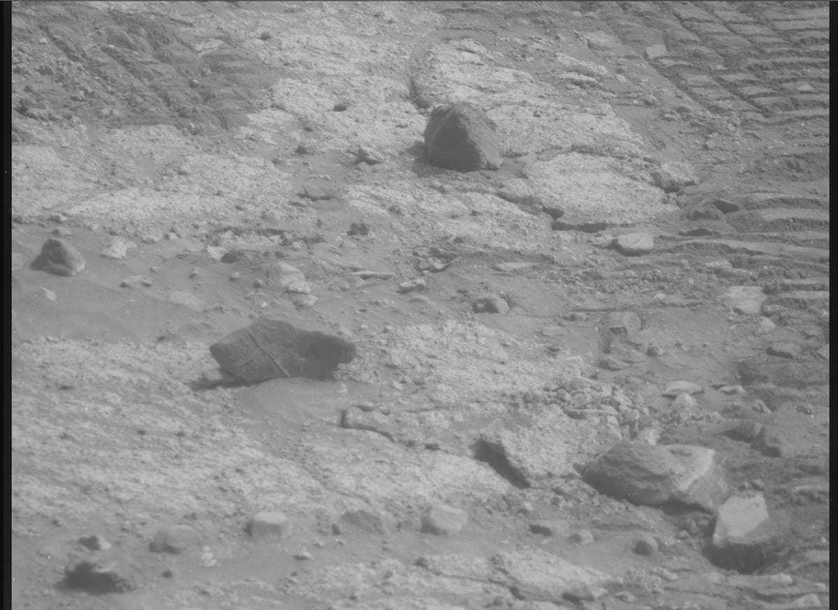 Foto de Marte da câmera MCZ_RIGHT