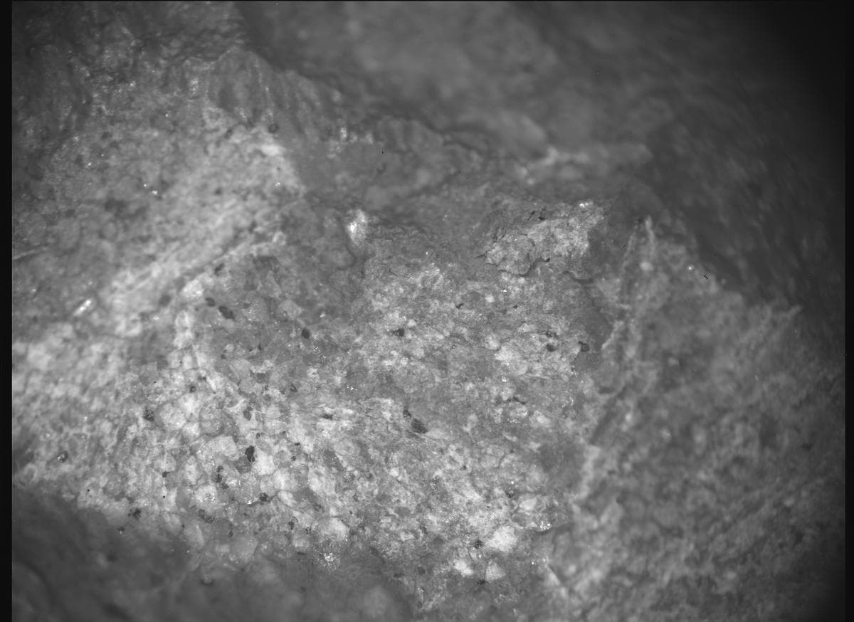 Foto de Marte da câmera SHERLOC_ACI