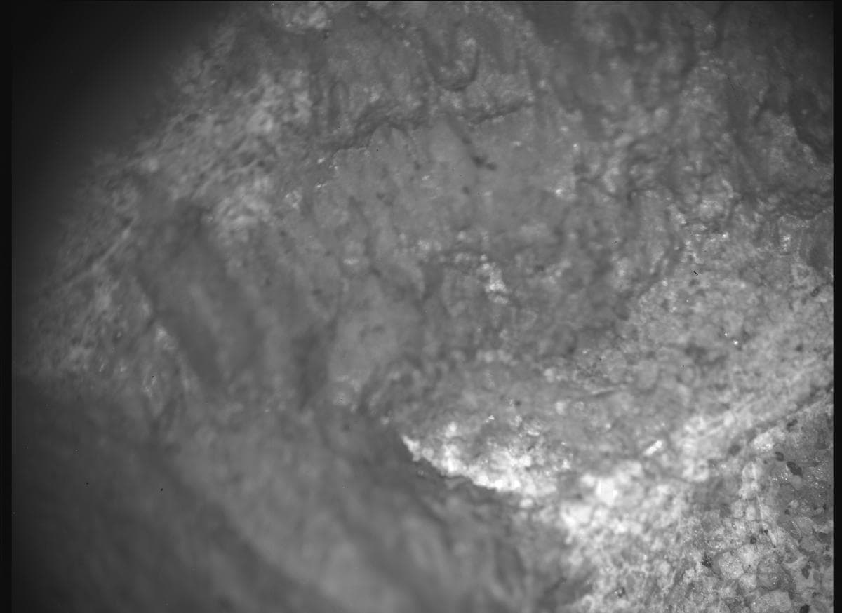 Foto de Marte da câmera SHERLOC_ACI