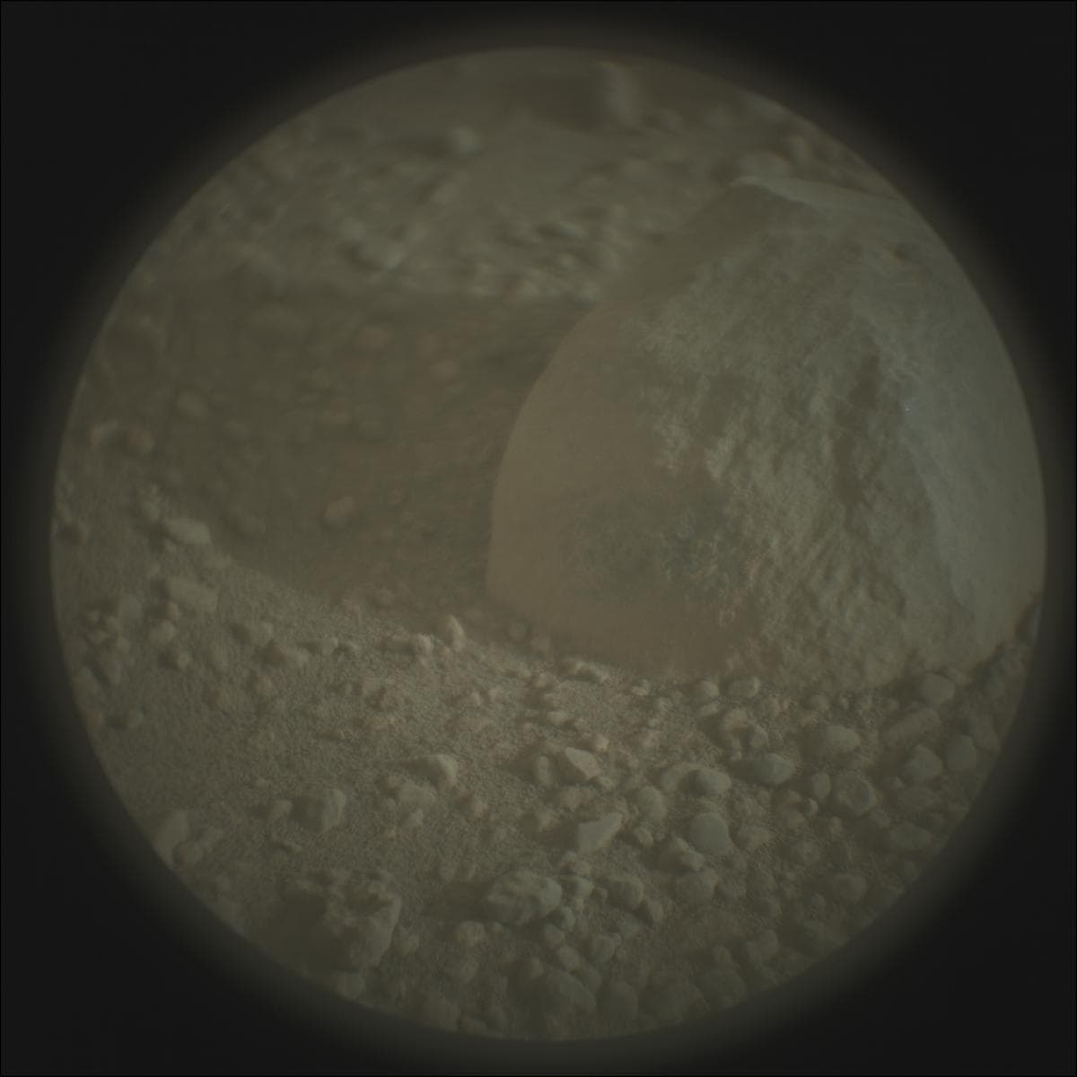 Foto de Marte da câmera SUPERCAM_RMI