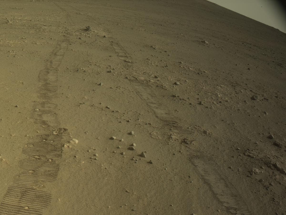 Foto de Marte da câmera NAVCAM_RIGHT