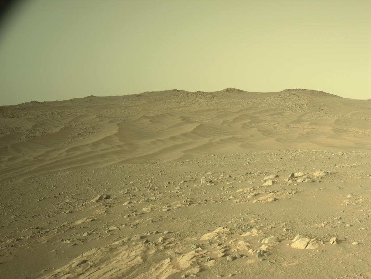 Foto de Marte da câmera NAVCAM_RIGHT