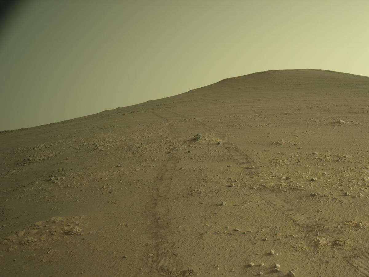 Foto de Marte da câmera NAVCAM_RIGHT