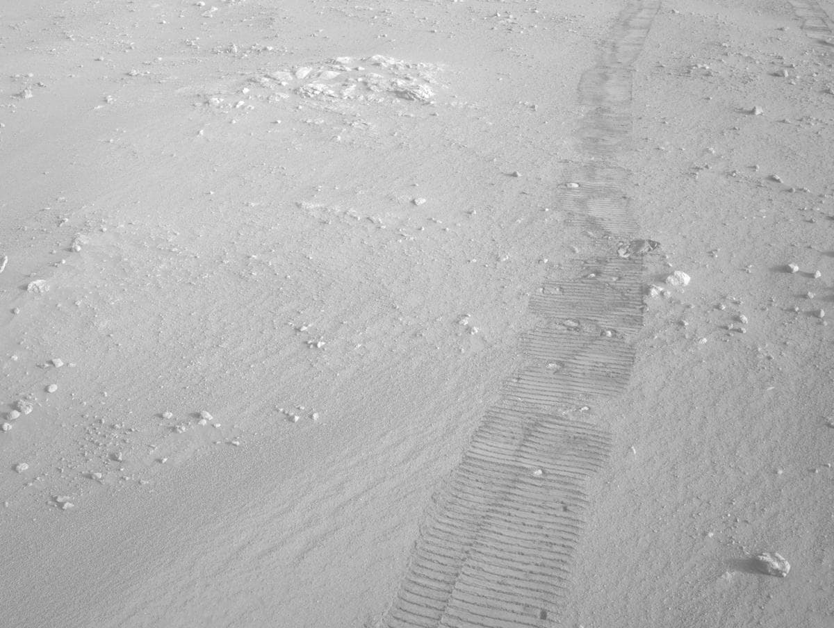 Foto do rover em Marte de 2026-03-31