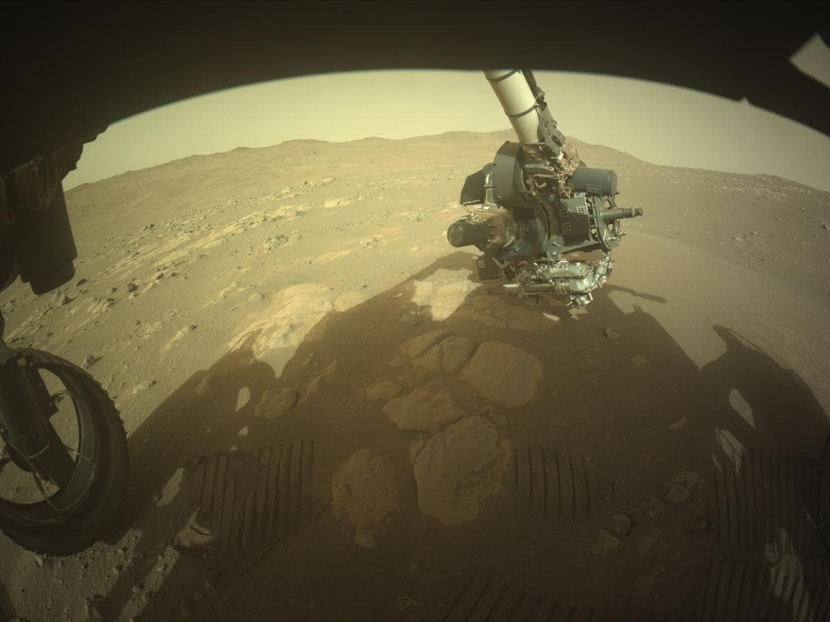 Foto do rover em Marte de 2026-04-02