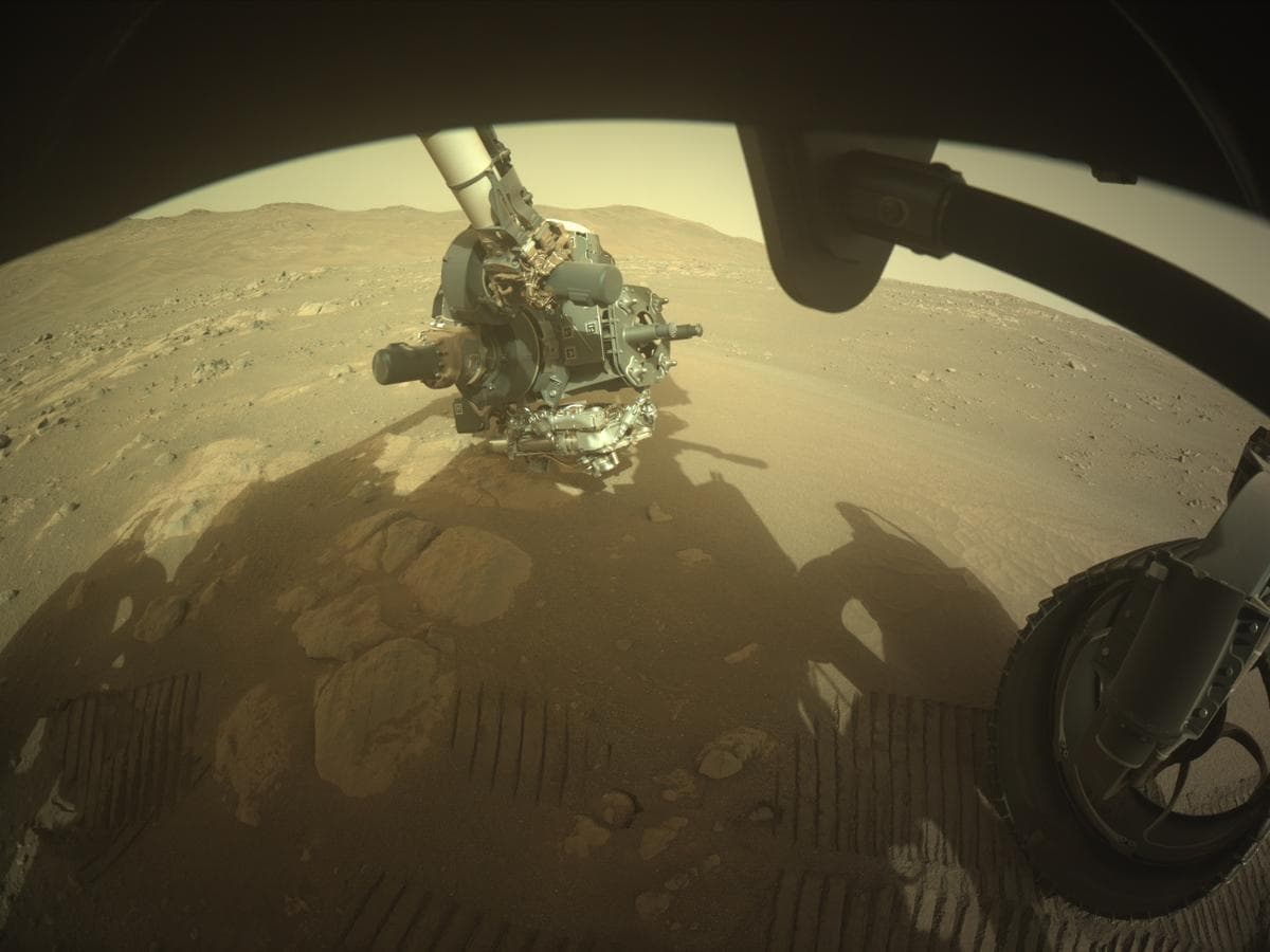 Foto do rover em Marte de 2026-04-02