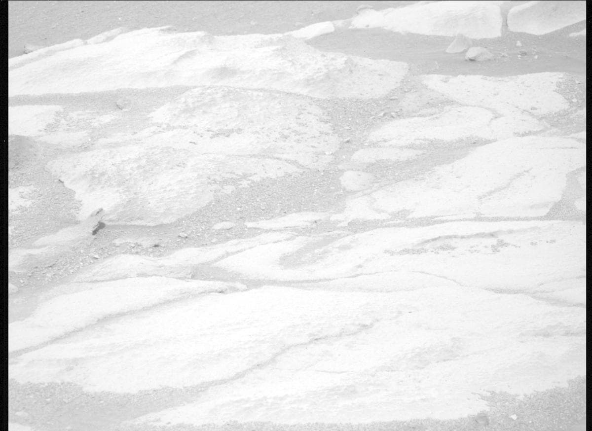 Foto de Marte da câmera MCZ_LEFT