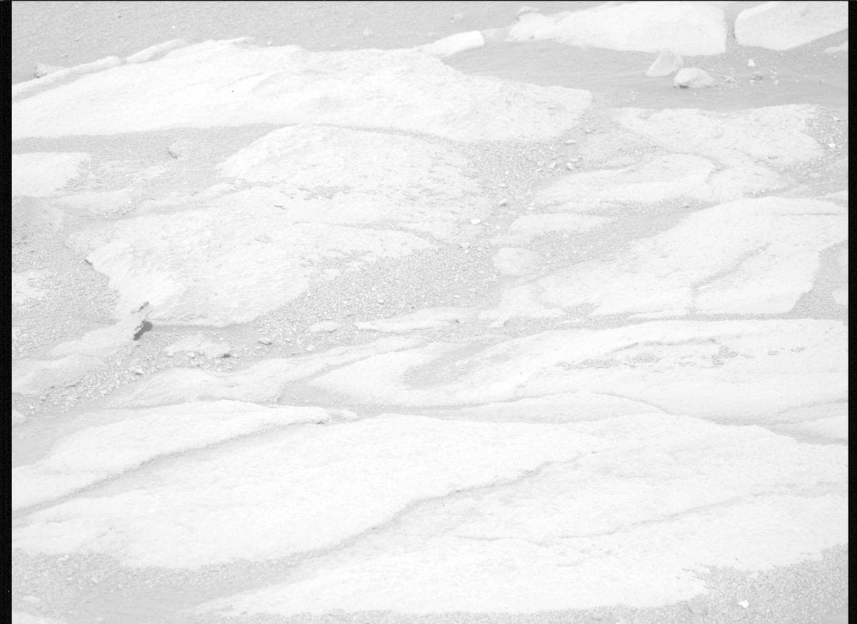 Foto de Marte da câmera MCZ_LEFT