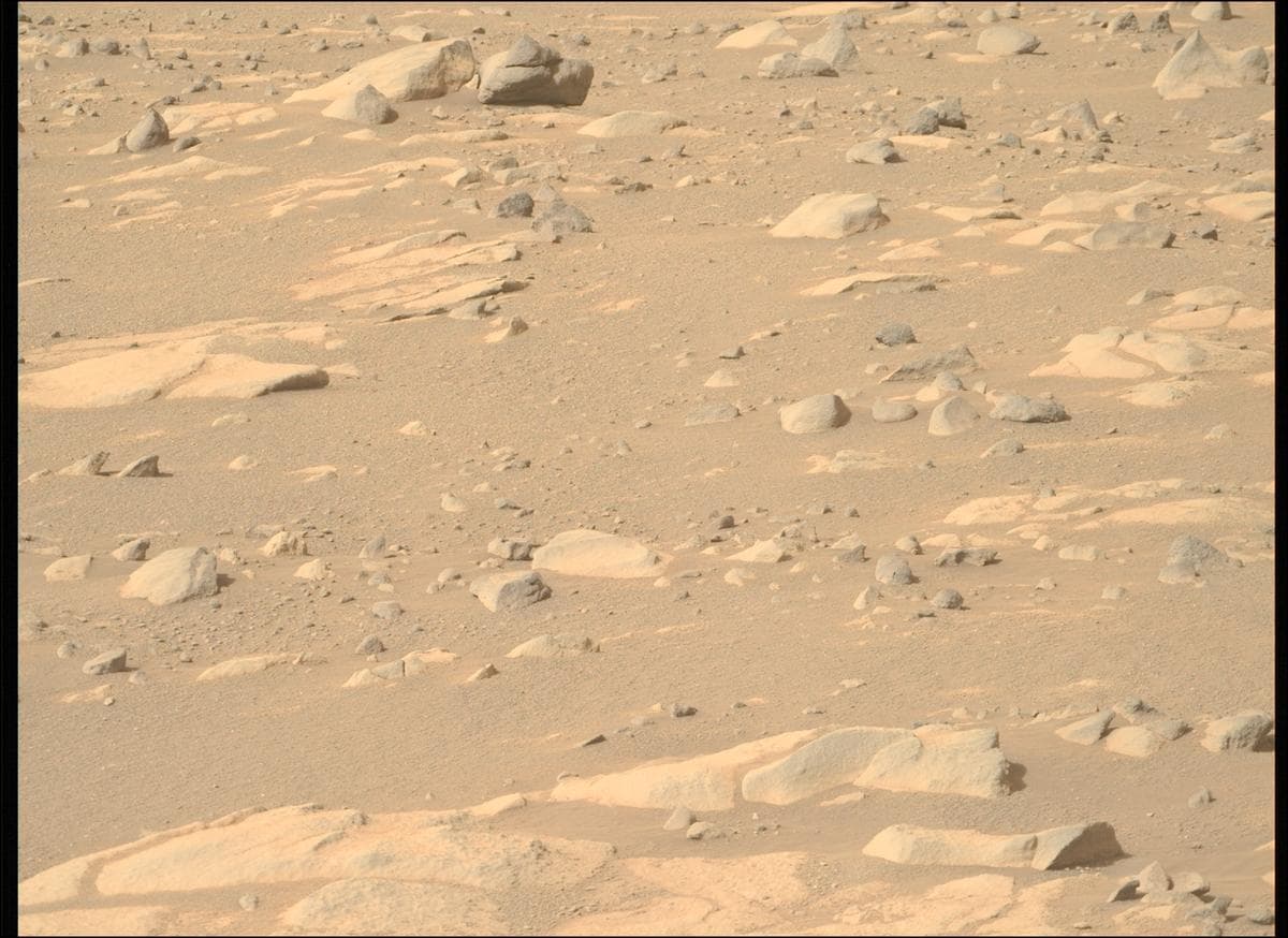 Foto de Marte da câmera MCZ_RIGHT