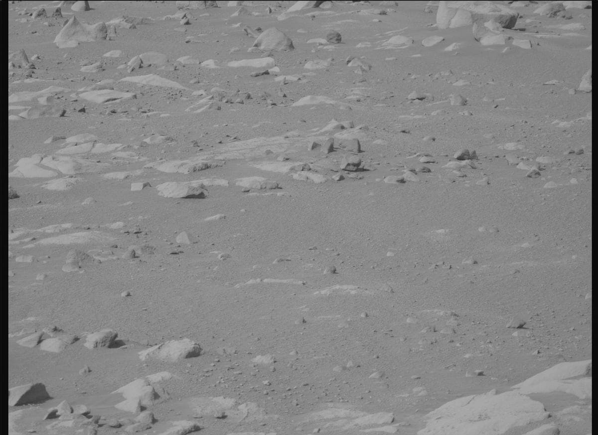 Foto de Marte da câmera MCZ_RIGHT