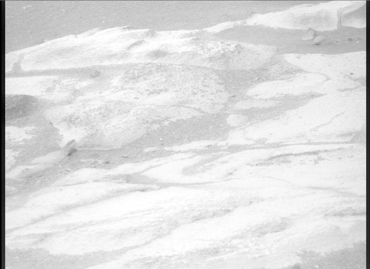 Foto de Marte da câmera MCZ_RIGHT