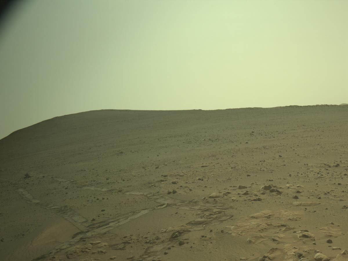 Foto do rover em Marte de 2026-04-03