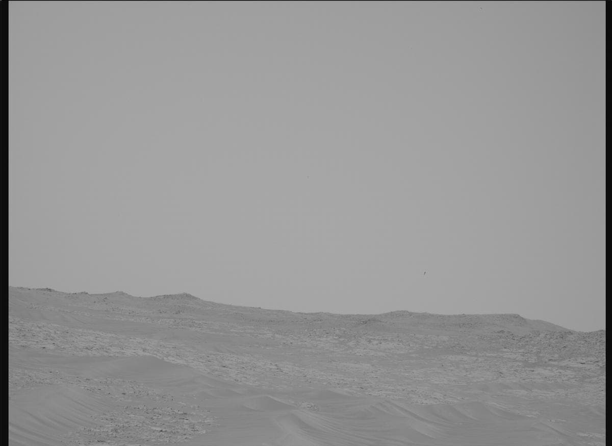 Foto de Marte da câmera MCZ_RIGHT