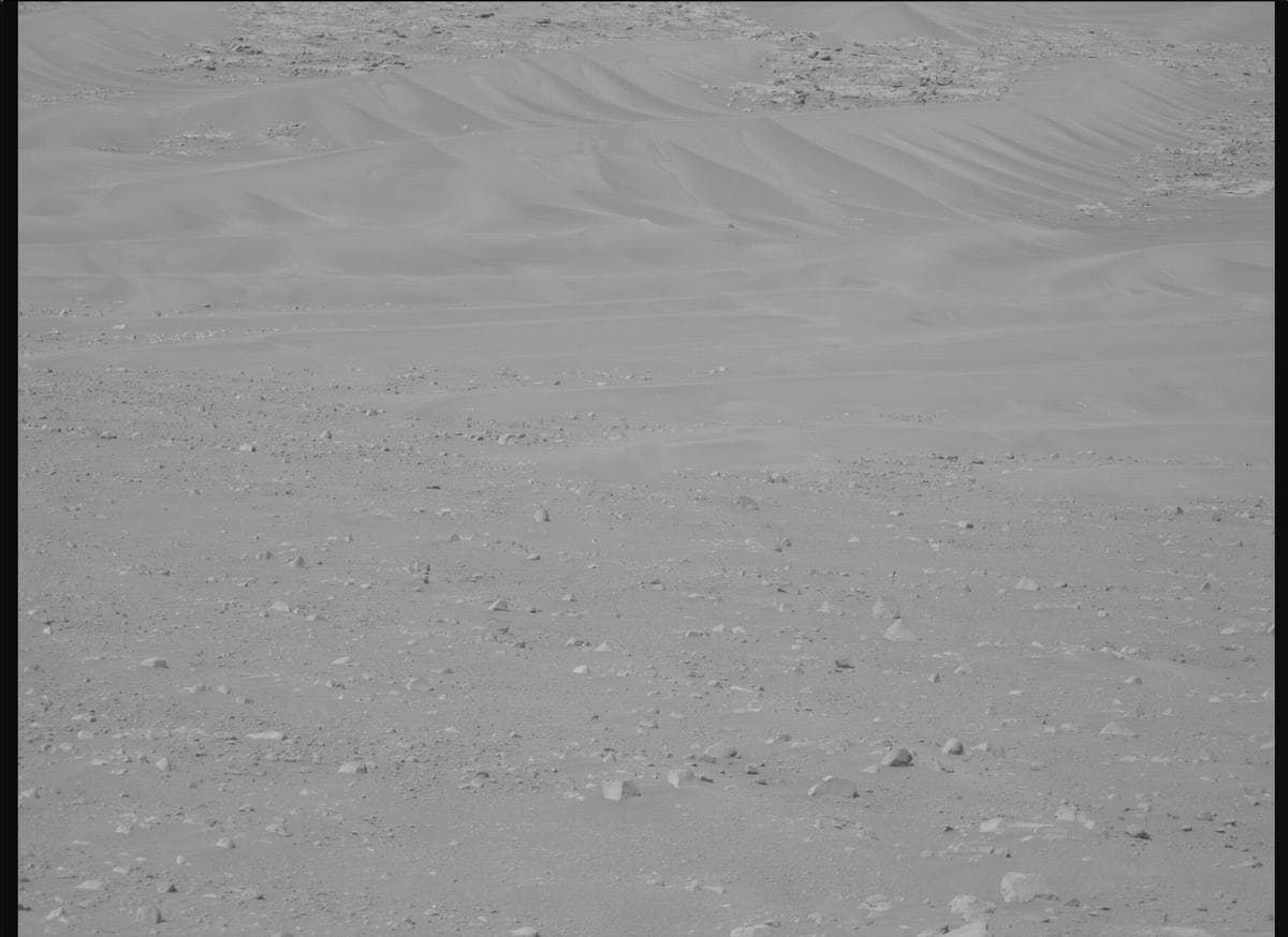 Foto de Marte da câmera MCZ_RIGHT