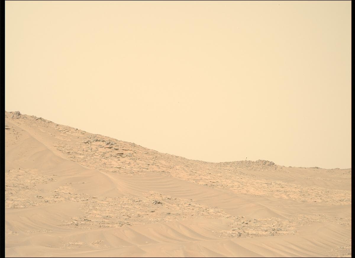 Foto de Marte da câmera MCZ_RIGHT