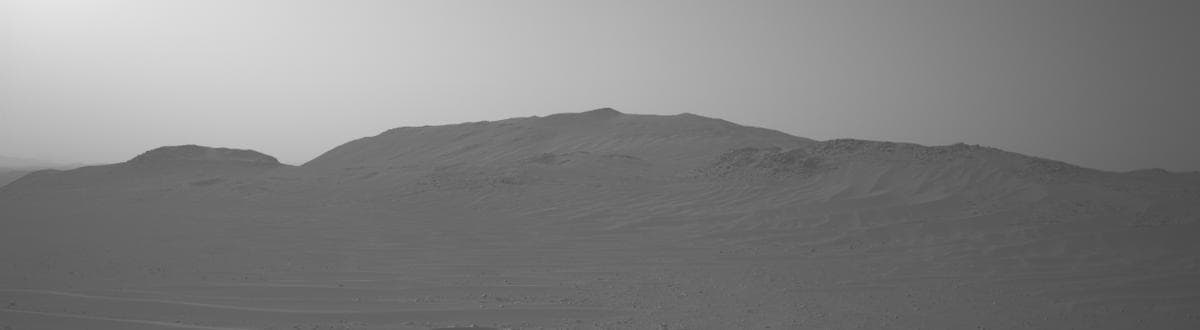 Foto do rover em Marte de 2026-04-11