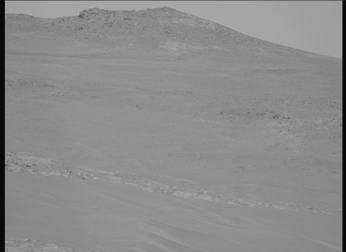 Foto de Marte da câmera MCZ_LEFT