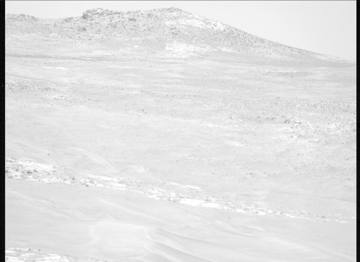 Foto de Marte da câmera MCZ_LEFT