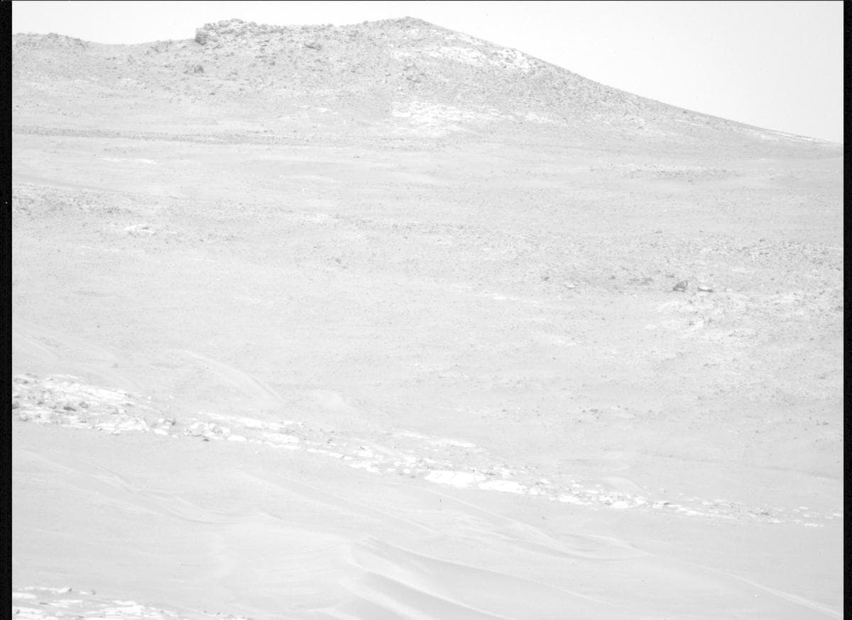 Foto de Marte da câmera MCZ_LEFT