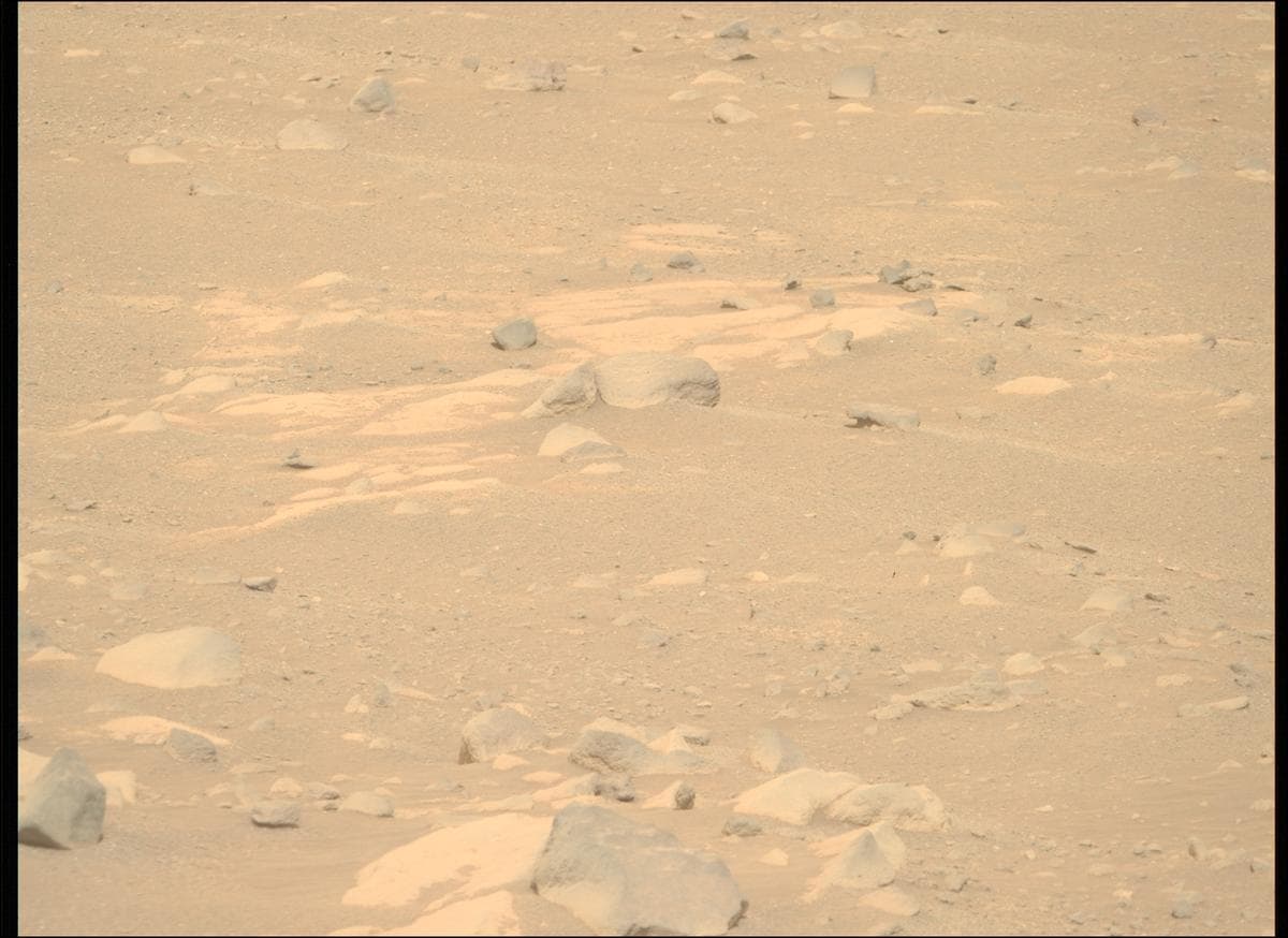 Foto de Marte da câmera MCZ_RIGHT