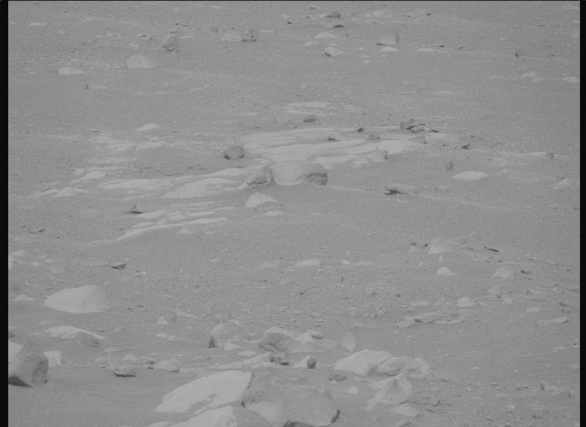 Foto de Marte da câmera MCZ_RIGHT