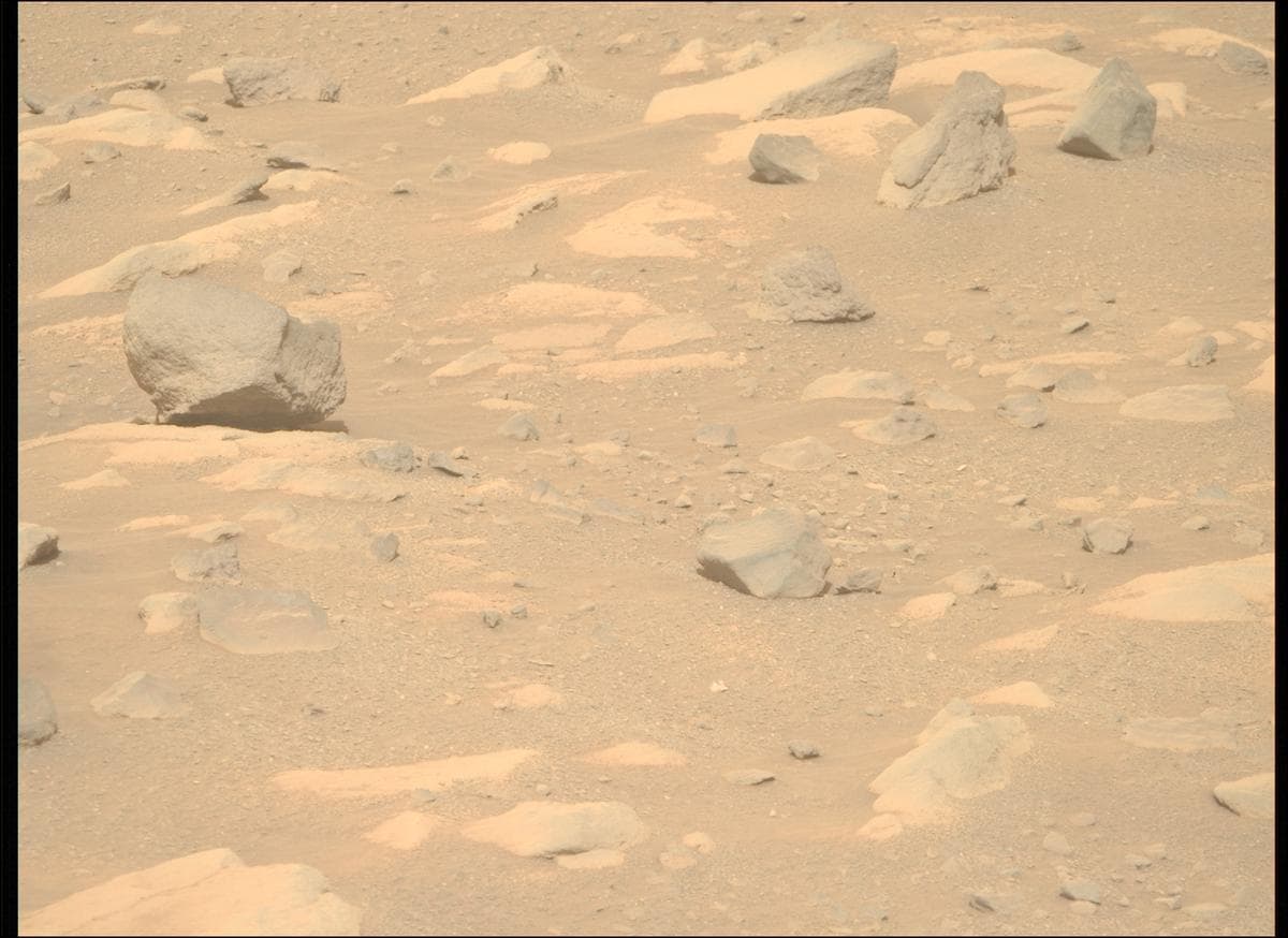 Foto de Marte da câmera MCZ_RIGHT