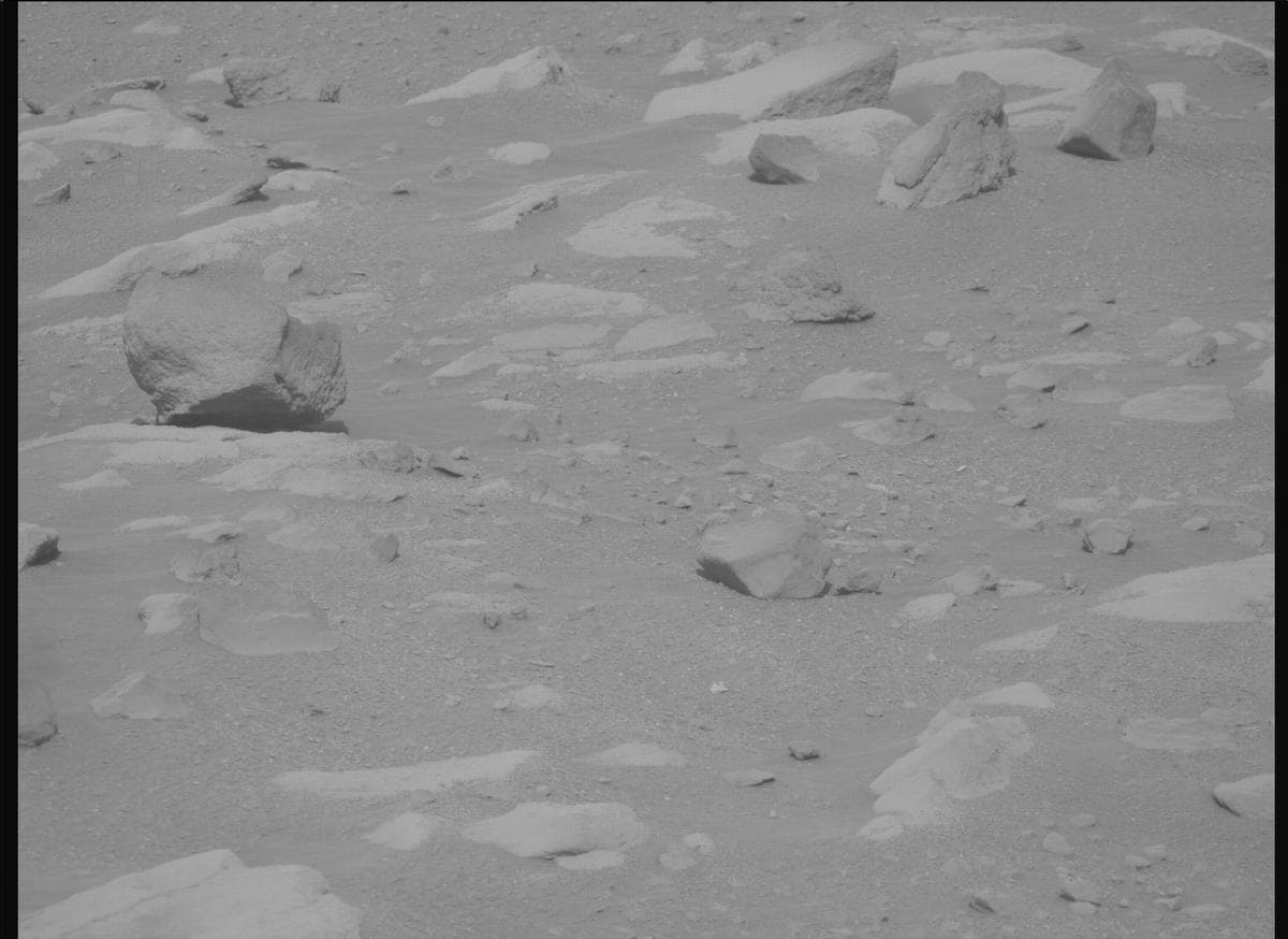 Foto de Marte da câmera MCZ_RIGHT