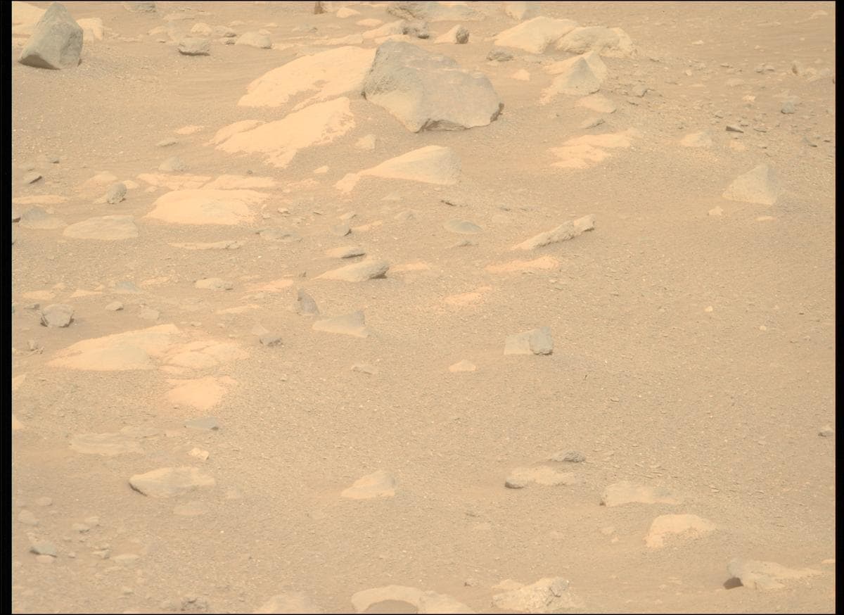 Foto de Marte da câmera MCZ_RIGHT