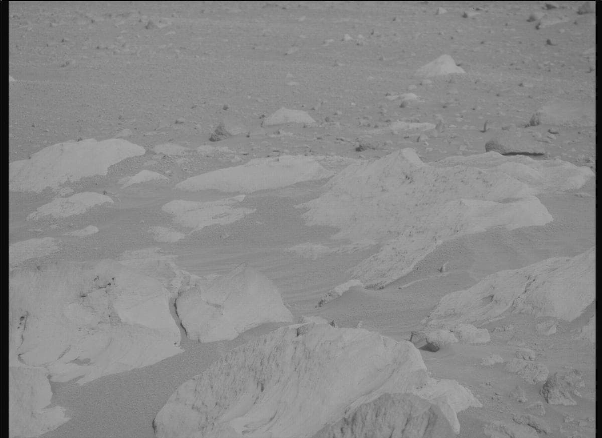 Foto de Marte da câmera MCZ_RIGHT