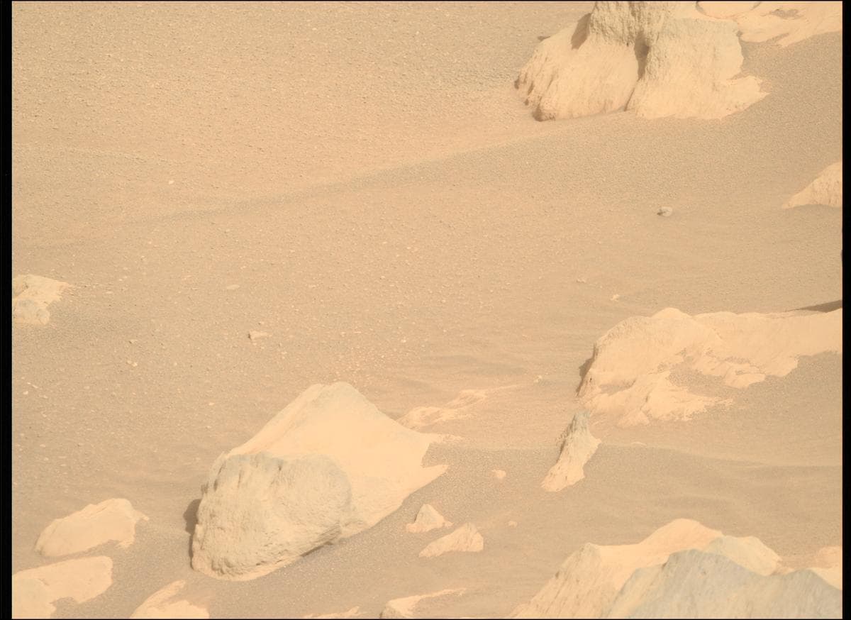 Foto de Marte da câmera MCZ_RIGHT