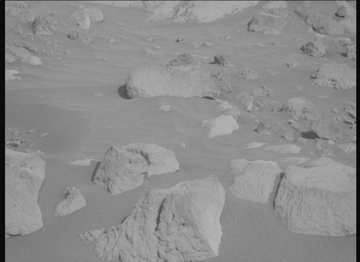 Foto de Marte da câmera MCZ_RIGHT