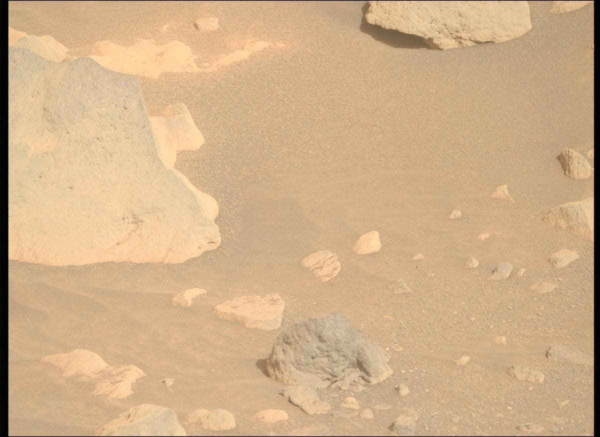 Foto de Marte da câmera MCZ_RIGHT